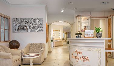 Massage & Anwendungen